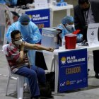 El Plan Vacunar avanza pese a algunos retrasos, afirma el Gobierno.