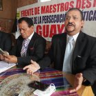 Charles Palacios Bastidas (d), Jorge Itúrburu y Darwin Vilche maestros destituidos durante el correísmo.