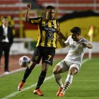 Barcelona la vio negra vestido de blanco.