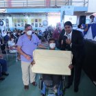 Ceremonia. Christian Escobar (d) es el presidente de la fundación que lleva su nombre.