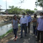 MORADORES DEL SECTOR DE URDENOR 1 PIDEN AL MINICIPIO UN DUCTO CAJON EN LA ZANJA QUE TIENE EL SECTOR YA QUE HAY PERSONAS DEL OTRO CIUDADELA QUE VAN A BOTAR BASURA Y EL MAL OLOR QUE HAY EN LA ZANJA 11 DE MAYO DEL 2021 GUAYAQUIL-ECUADOR