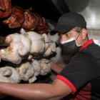 Los precios de los productos que más se redujeron en abril corresponden a alimentos y bebidas, según las estadísticas del Instituto Nacional de Estadística y Censos (INEC).