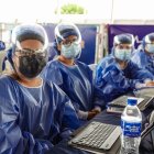 Cierto personal municipal que no aparece en nómina trabaja en temas de pandemia.