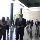 Socialcristiano. Henry Kronfle, que perdió el sábado la Presidencia de la Asamblea, recuperó el protagonismo hoy.