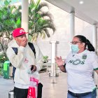 El ecuatoriano del Sporting Lisboa, Gonzalo Plata, tuvo un emotivo recibimiento a su llegada a Guayaquil.