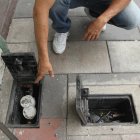 MORADORES DEL BARRIO DEL SALADO ESTAN SORPRENDIDO POR LOS ROBOS DE MEDIDORES DE AGUA 19 DE MAYO DEL 2021 GUAYAQUIL-ECUADOR