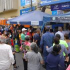 Aglomeración, reclamos y quejas fue la tónica de la reanudación de la vacunacion este miércoles 26 de mayo en Guayaquil.:César Muñoz/API