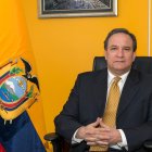 El ministro de Economía y Finanzas, Simón ´Cueva, ha mencionado que buscará consensos para tomar decisiones.