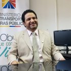 El nuevo subsecretario Eduardo Punín,en su despacho.