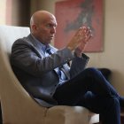 Monge fue asambleísta por el movimiento CREO y excandidato a la Prefectura del Guayas. Es el presidente nacional de la organización política.