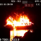 En la madrugada de este martes 8 de junio hubo incendio en dos embarcaciones, en Posorja.