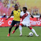 Pervis Estupiñán, lateral del Villarreal, ha perdido la titularidad en el cuadro español.