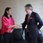 Guillermo Lasso se reunió con Anita Bathia para tratar temas que mejoren la calidad de vida de las niñas y mujeres del país.