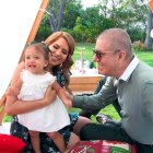 Con su esposa Rosibel y su hija Vitoria.