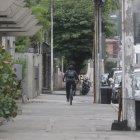 La falta de una ruta para el ciclista en los barrios de esta parroquia, los pone en riesgo de forma permanente.
