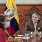 El presidente anunció la firma del decreto ejecutivo que deroga ese privilegio a hijos de expresidentes y exvicepresidentes.