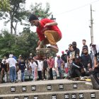 Saltos. Tras la marcha, los skaters se instalaron en el parque de la ciudadela Bolivariana, para brincar entre las gradas.