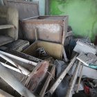 1. Depósito. La ubicada en la 23 y L tiene un plan para reactivar allí el dispensario médico. 2. Desechos. En la M entre la 23 y 24 tiene basura y es cueva de murciélagos. 3. Alcantarilla. En la I entre 26 y 27 la casa comunal al interior está limpia, aquí el problema es el desborde de la alcantarilla.