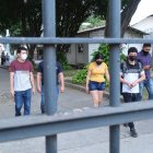 Inseguridad. Los jóvenes viven entre rejas en sus casas por la falta de seguridad y para conversar con sus amigos se ven obligados a buscar parques cerrados y que tengan guardias.