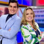 La pareja de presentadores.