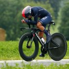 Richard Carapaz descendió al noveno lugar del Tour de Francia tras la primera contrarreloj.