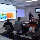 Explicación. Autoridades de Gobierno explicaron la situación de la flota pesquera.