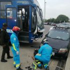 En la estación de la Metrovía de Bastión una unidad atropelló a un hombre este viernes 2 de julio.
