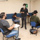 Decenas de jóvenes se preparan en el preuniversitario Evolución para rendir la nueva prueba de ingreso a la universidad.