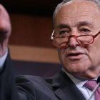 el líder de la minoría demócrata en el Senado Chuck Schumer.