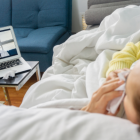 Un estudio realizado en el Reino Unido señala además que uno de cada dos hospitalizados por coronavirus, entre todos los rangos de edad, presenta al menos una complicación.