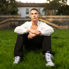 Johann Vera tiene 25 años.