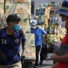 El ingreso promedio de los hombres es el más afectado. En seis meses reciben $ 118 menos.