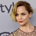 La actriz de 42 años dice haber sido obligada a participar en tríos y orgías.