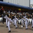 Actividad. Un desfile militar en honor a Guayaquil y en conmemoración al 80 aniversario del Combate Naval de Jambelí.