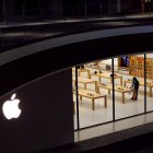 Los inversores de Apple de la manzana mordida se embolsaron durante este período 4,42 dólares por título, frente a los 2,56 de hace un año.
