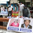 Los familiares se reunieron cerca de la Fiscalía de la Merced, en el centro de Guayaquil