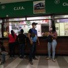 02082021 TERMINAL TERRESTRE , USUARIOS  QUE VIAJAN A MACHALA 2 DE AGOSTO DEL 2021