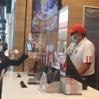 Carné de vacunación para mostrar a los locales comerciales.