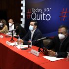 Convocatoria. En el encuentro varios representantes de sectores populares invitaron a los quiteños a marchar.