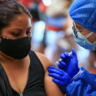 El reporte epidemiológico proporcionado por el Ministerio de Salud Pública advirtió de que este lunes la cifra acumulada de contagios ascendió a 492.265, frente a los 492.184 del domingo, cuando hubo 353 nuevos casos.