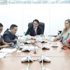 La mesa de Fiscalización sesionó bajo la modalidad semipresencial.