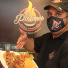 Con el moro de lentejas y la costilla como especialidades, los dueños del local aseguran que su éxito está en la minuciosa selección de los ingredientes.