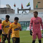 Orense y Barcelona empatan 0-0 en el primer tiempo.