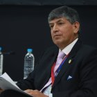 Vicecanciller denunció la falsificación de permisos de salida de menores por parte de redes de tráfico ilegal de migrantes.