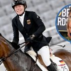 La actriz Kaley Cuoco publicó un mensaje en Instagran donde se ofreció para hacerse con el caballo maltratado.