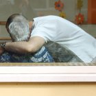 Con la edad se incrementa el número de anticuerpos "erróneos" que bloquean la respuesta inmune.