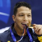 Nelson Crispin estrena el medallero de Colombia con un oro y récord mundial.