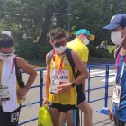 En el centro es Darwin Castro. A la izquierda el guía Sebastián Rosero y a la derecha el otro guía, Martín Arévalo.