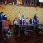 Lasso habla en el acto en el Palacio de Carondelet en el que se formalizó el incremento de 5,8 millones de dólares en la ayuda estadounidense a Ecuador para la lucha contra el narcotráfico.