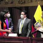 Trámite. La asambleísta Yeseña Guamaní (i) es la interpelante del juicio.